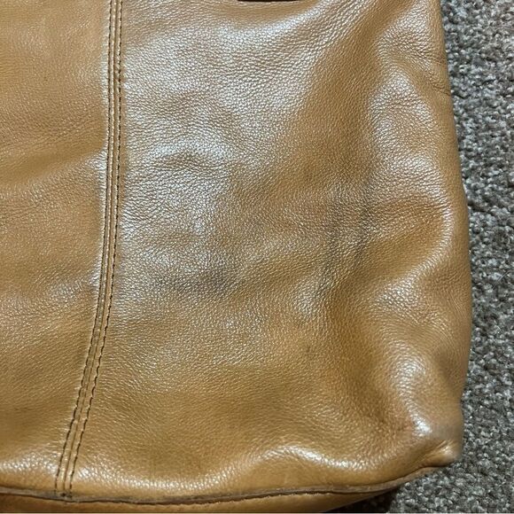 American Leather Co Jamestown light brown leather tote - Picture 6 of 16